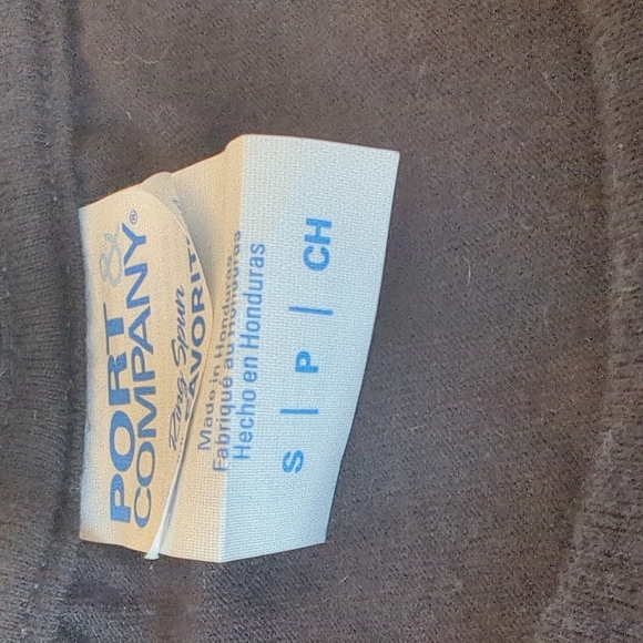 T Shirt - Picture 2 of 3